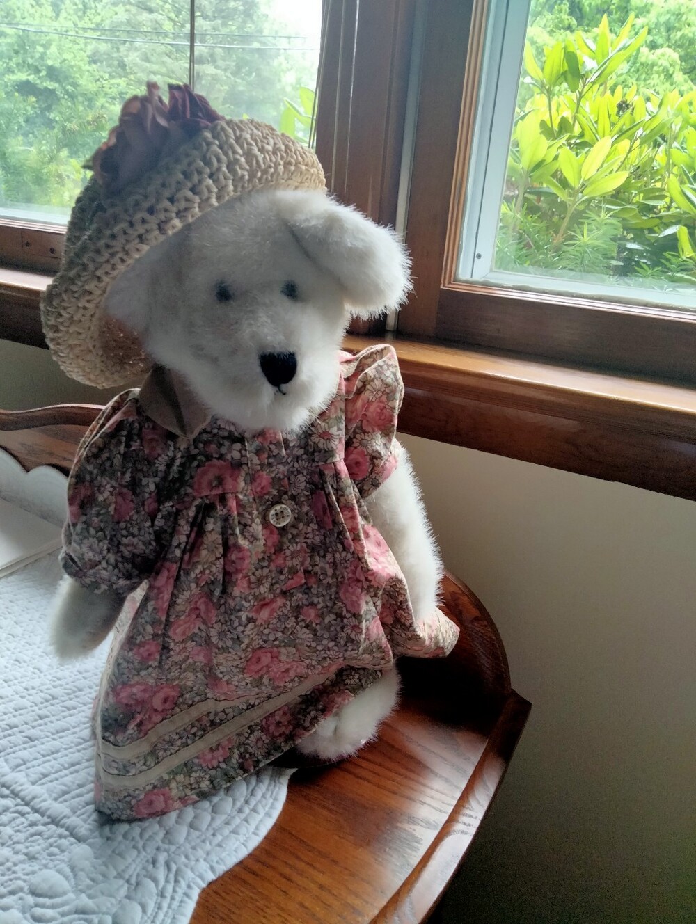 White Plush Teddy in Floral Dress with Straw Hat. Boyd Bear Vintage.